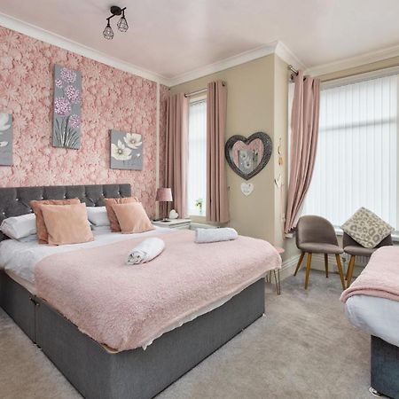 Friends Hotel Blackpool Extérieur photo