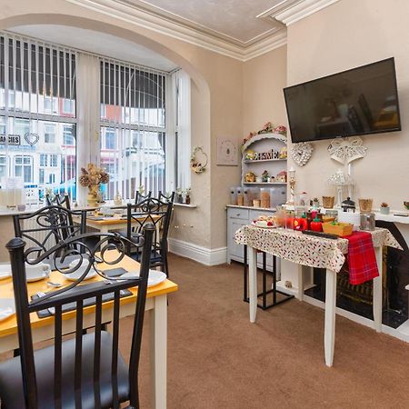 Friends Hotel Blackpool Extérieur photo