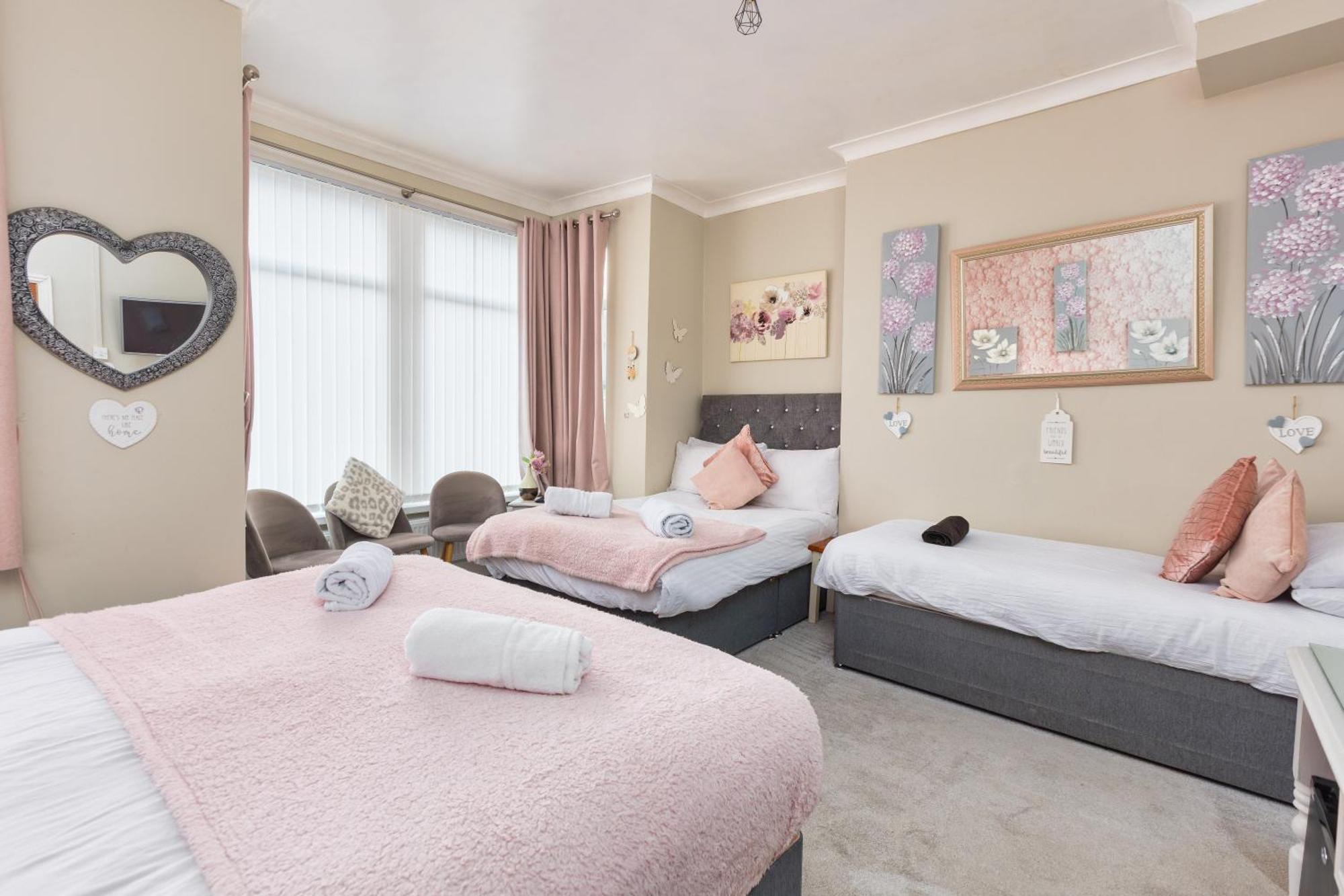 Friends Hotel Blackpool Extérieur photo